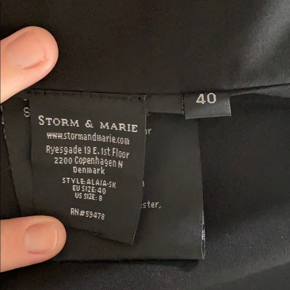 Wool Skirt - Picture 6 of 7